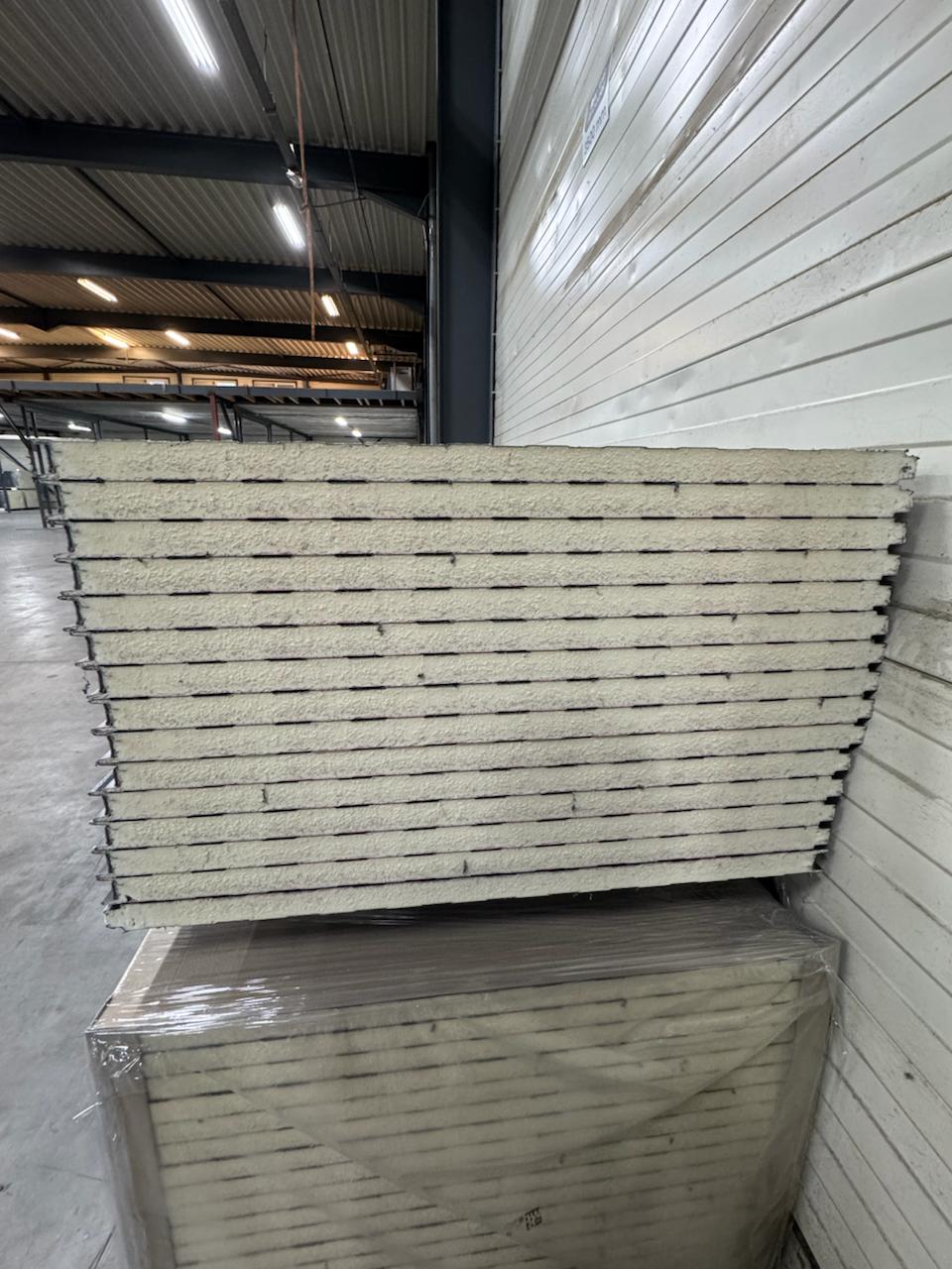 Sandwichpanelen in veranda’s: comfort, isolatie en uitstraling