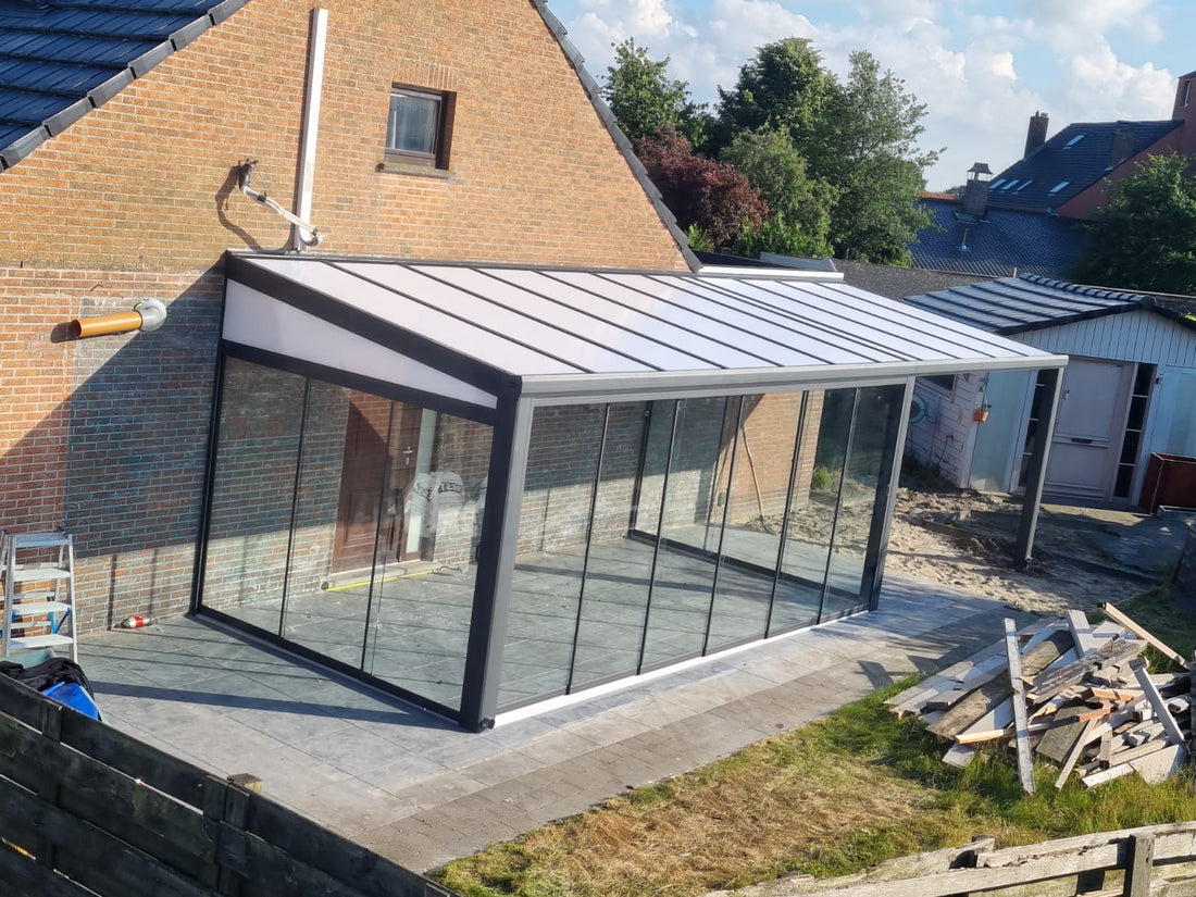 Glazen schuifwanden: meer licht en langer genieten van buiten